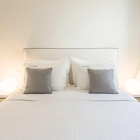 Eneos Villas-elegant And Comfort *