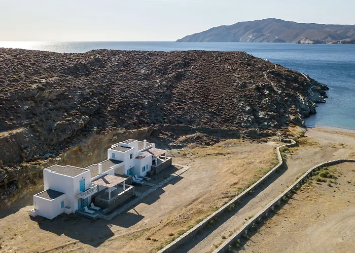 Eneos Villas-elegant And Comfort Villa