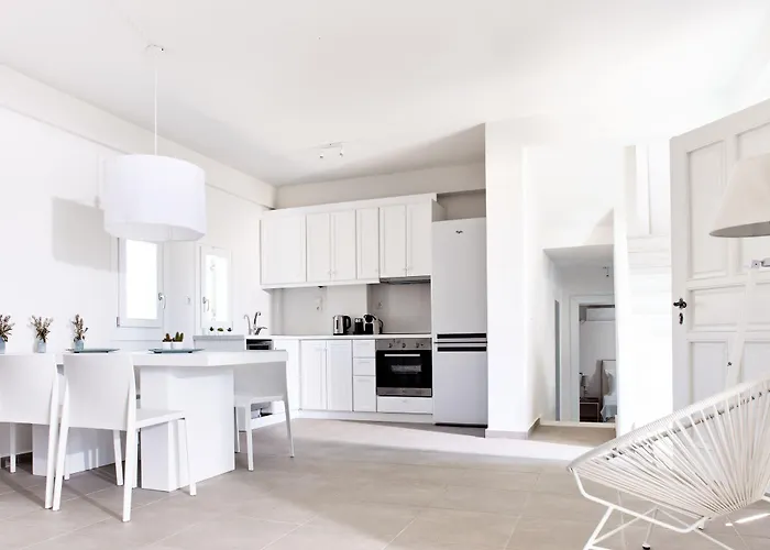 Eneos Villas-elegant And Comfort *