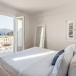 Eneos Villas-elegant And Comfort *