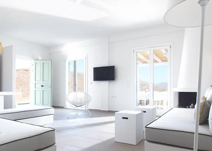 Eneos Villas-elegant And Comfort *