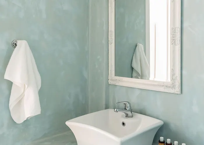 Eneos Villas-elegant And Comfort *