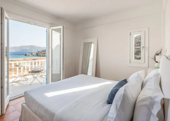 Eneos Villas-elegant And Comfort *