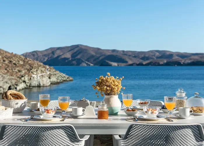 Eneos Villas-elegant And Comfort Villa *